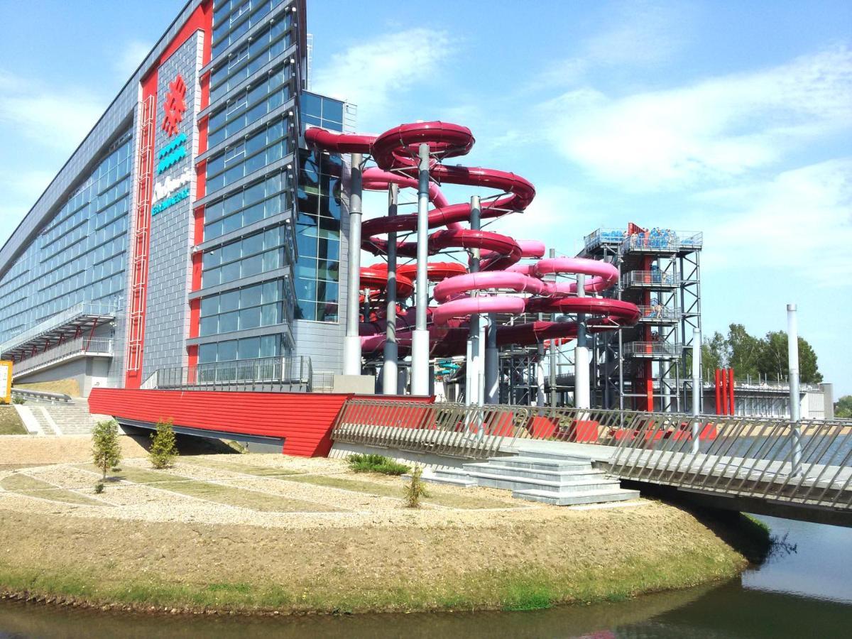 Jacuzzi New Loft Apartcomplex Kaskad, Минск - Центр Города Minsk Ngoại thất bức ảnh