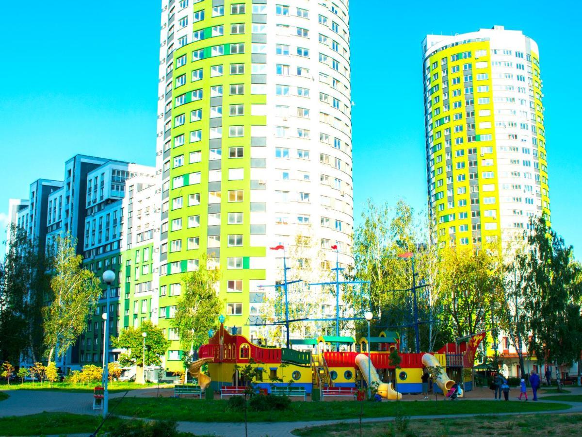 Jacuzzi New Loft Apartcomplex Kaskad, Минск - Центр Города Minsk Ngoại thất bức ảnh